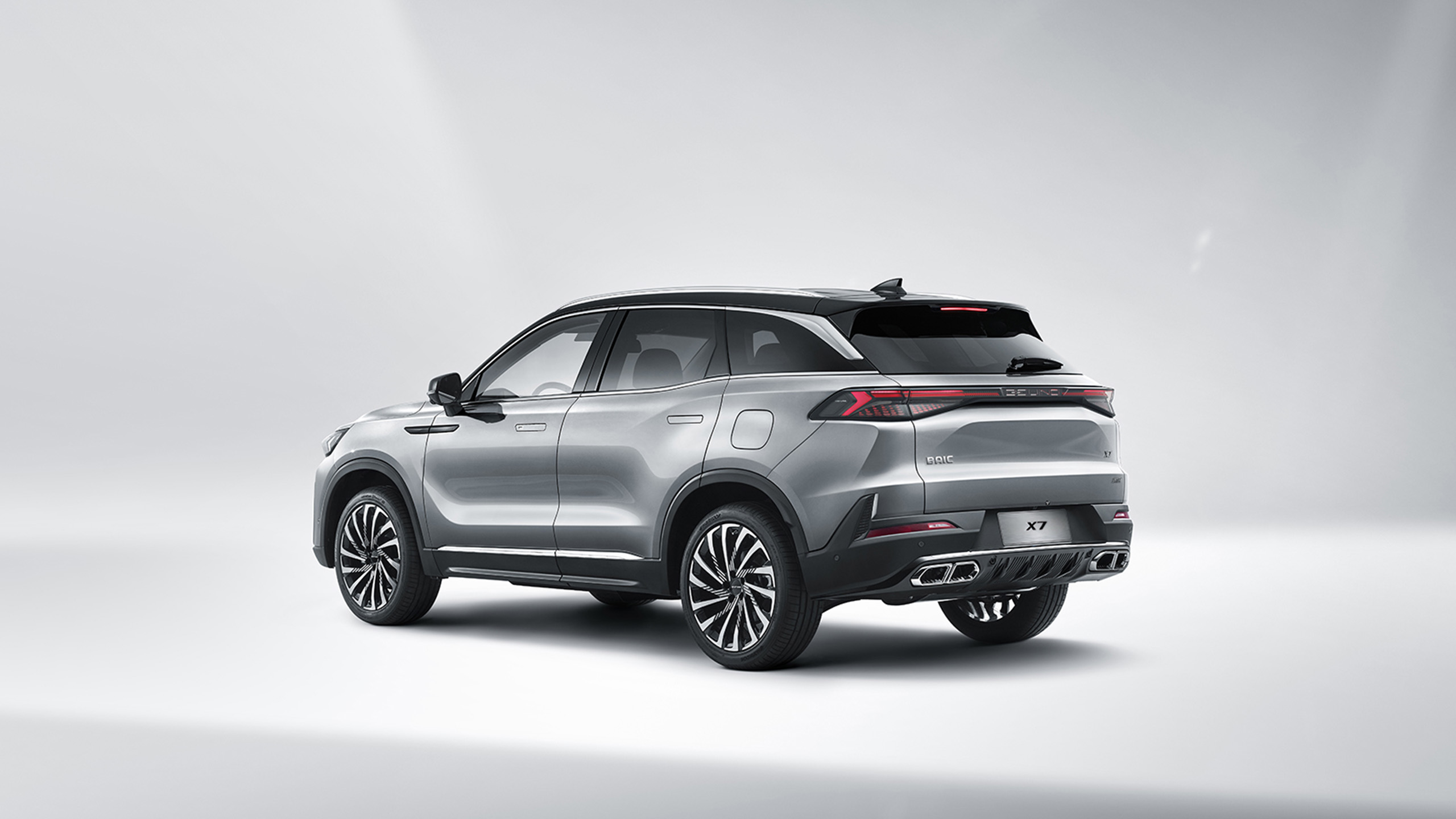 Foto exteriéru vozu BAIC X7
