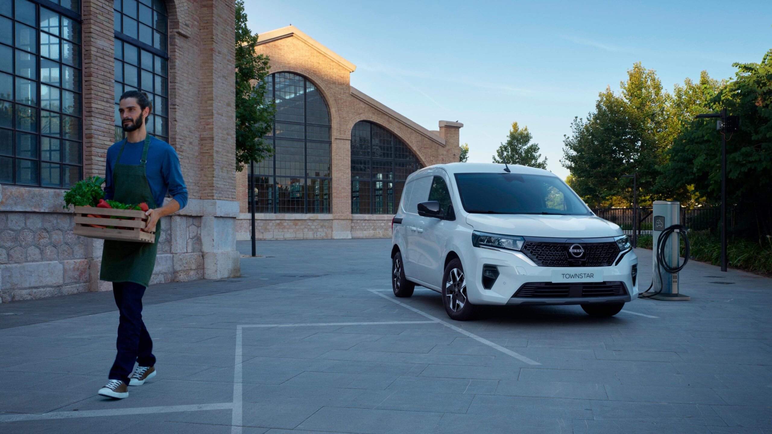 Nissan Townstar Van